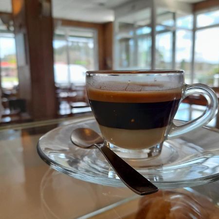 Hotel Os Carballos 시게이로 외부 사진